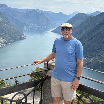 Click for Activesoftie profile