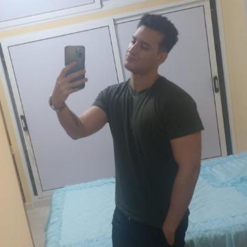 Click for Alex profile