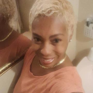 Click for Belinda_82 profile