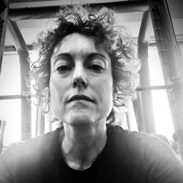 Click for Clelia profile