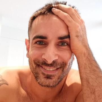 Click for DaniAnal profile