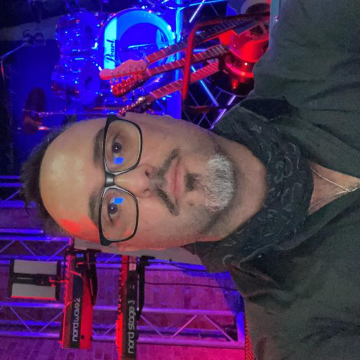 Click for Dave80 profile