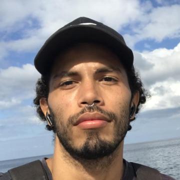 Click for Dayron_29 profile