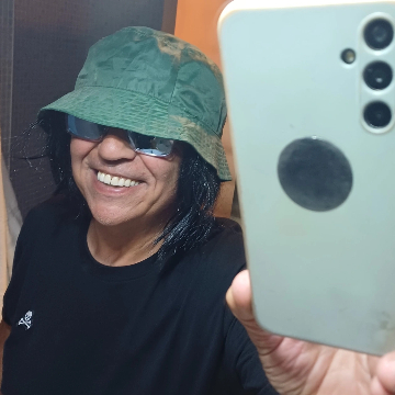 Click for EmilioFuentes19 profile