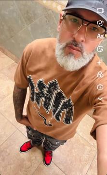 Click for JavierLopez profile