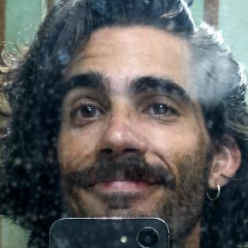 Click for JoseVega profile