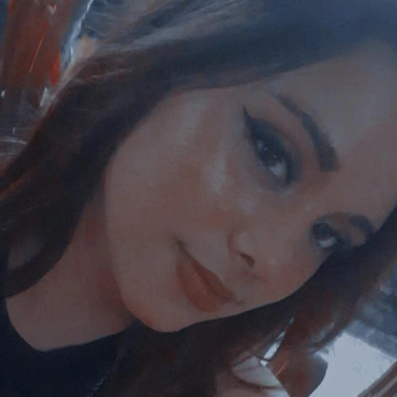 Click for Lia_Liu profile