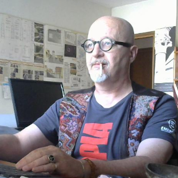 Click for Linus profile