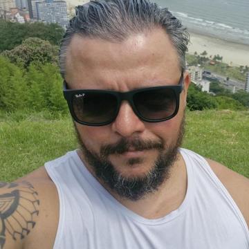 Click for Lucasmaximo profile