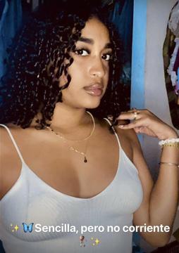 Click for Luna profile