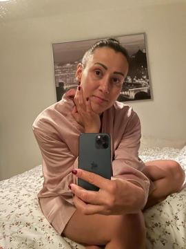 Click for MariaCaren123 profile