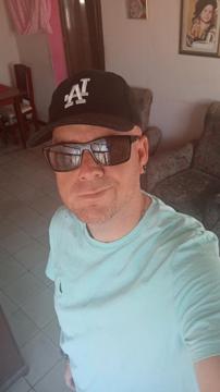 Click for RagnarCrux profile