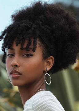 Click for Raquel profile