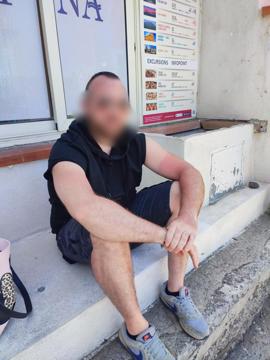 Click for Selig profile