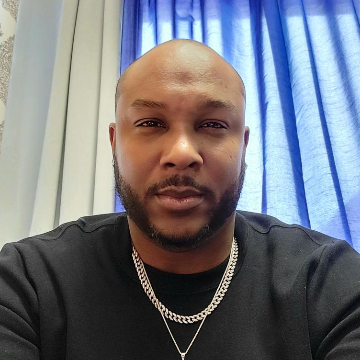 Click for SuaveDeandre profile