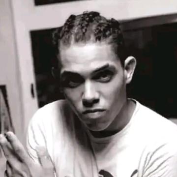 Click for abdirubinomusi_m profile