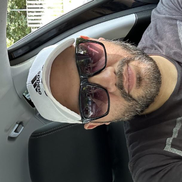 Click for alex84 profile