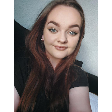 Click for bigcherry002327 profile