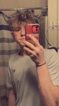 Click for chris110121 profile