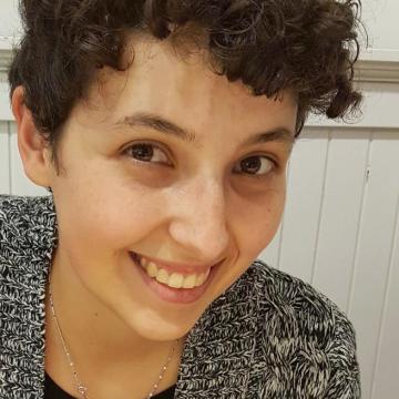 Click for giulia_B profile