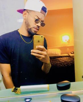 Click for luar profile