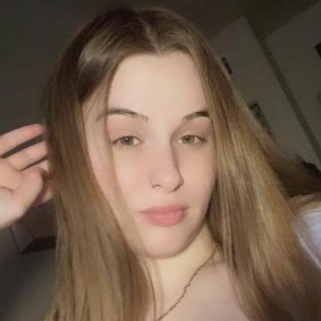 Click for lucy profile