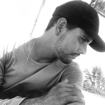 Click for marlon profile