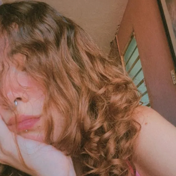 Click for rouxn_girl profile