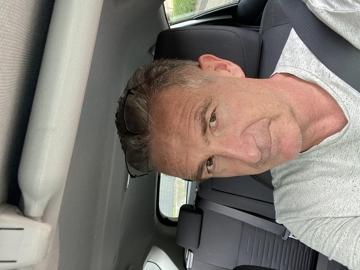 Click for sansandro profile