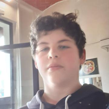 Click for vincenzo profile